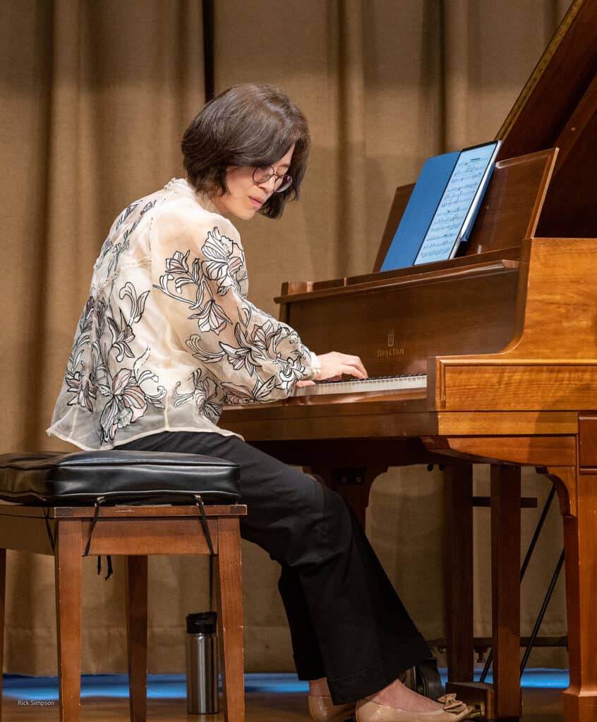 Julie Lee on Piano